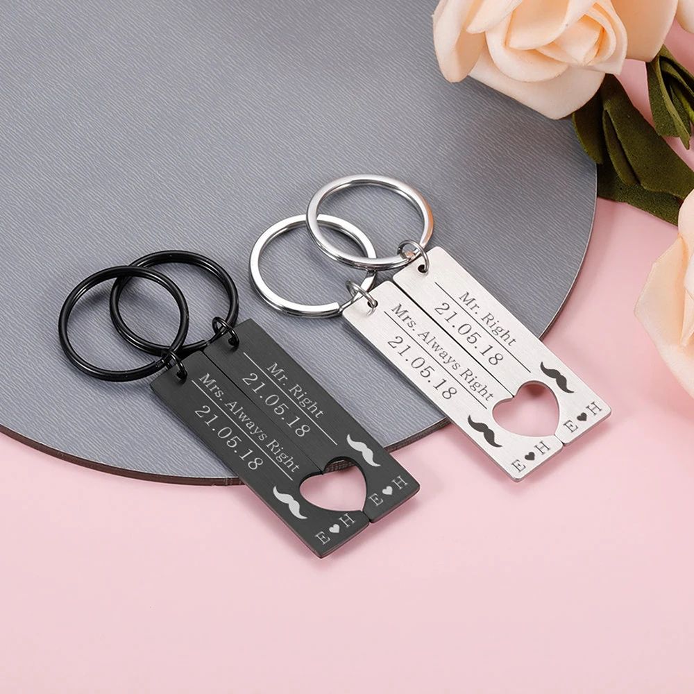 

Personalized Stainless Steel Customized Heart-shaped Keychain Set, Couple's Name Love Keychain, Paired Keychain, Romantic Gift.