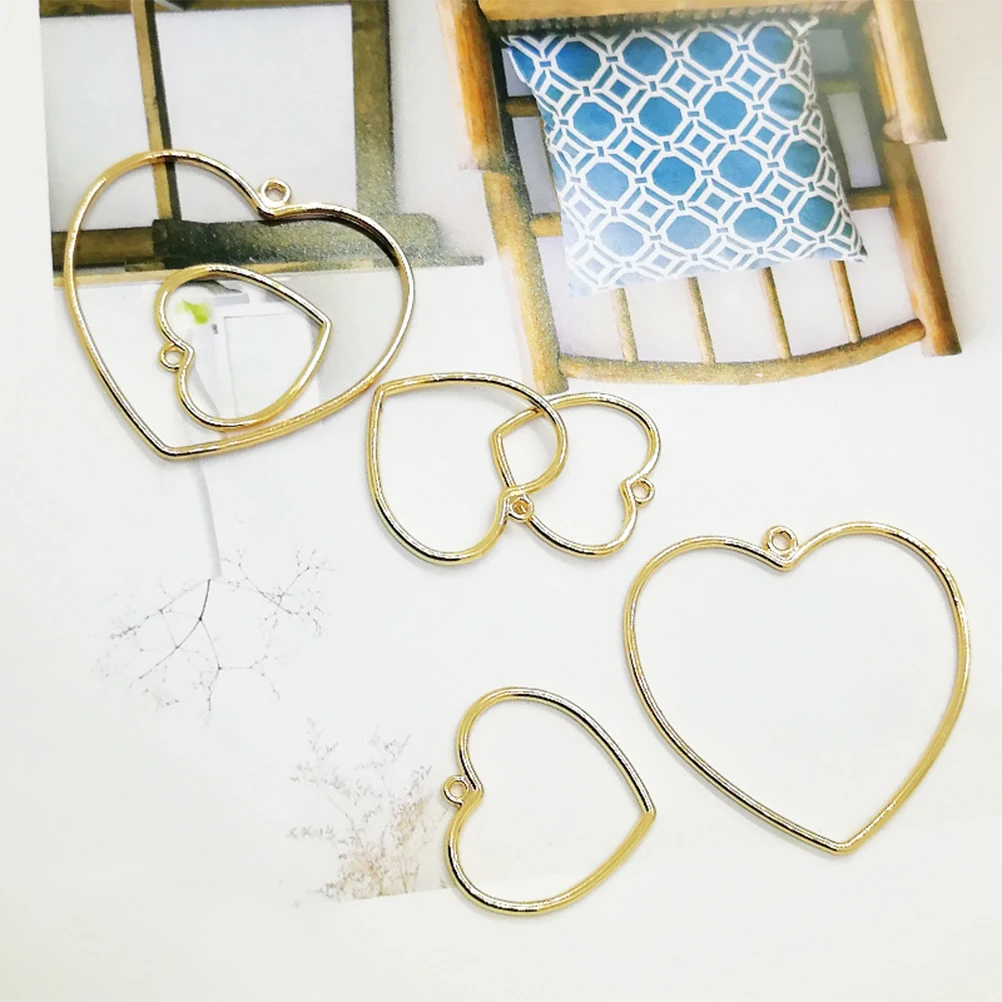 

10 Pcs Heart Pendant Necklace Love Accessories Loving Mold Decor Jewelry Beautiful