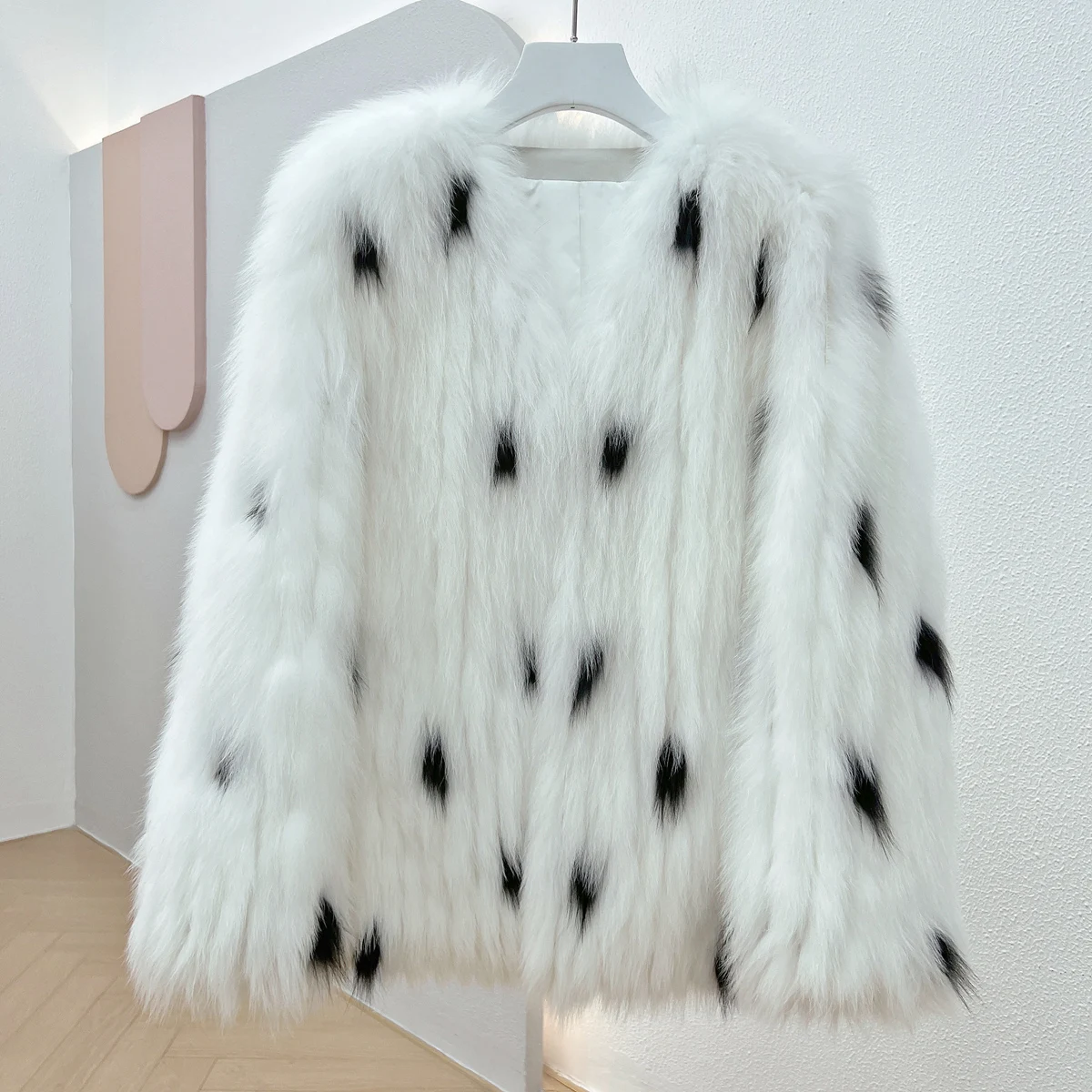 2023 Real Fox Fur Coats Autumn Winter Fashion Luxury Fur Strip Sewed Toghter Long Sleeve Liner New Style Outwear Female Jackets