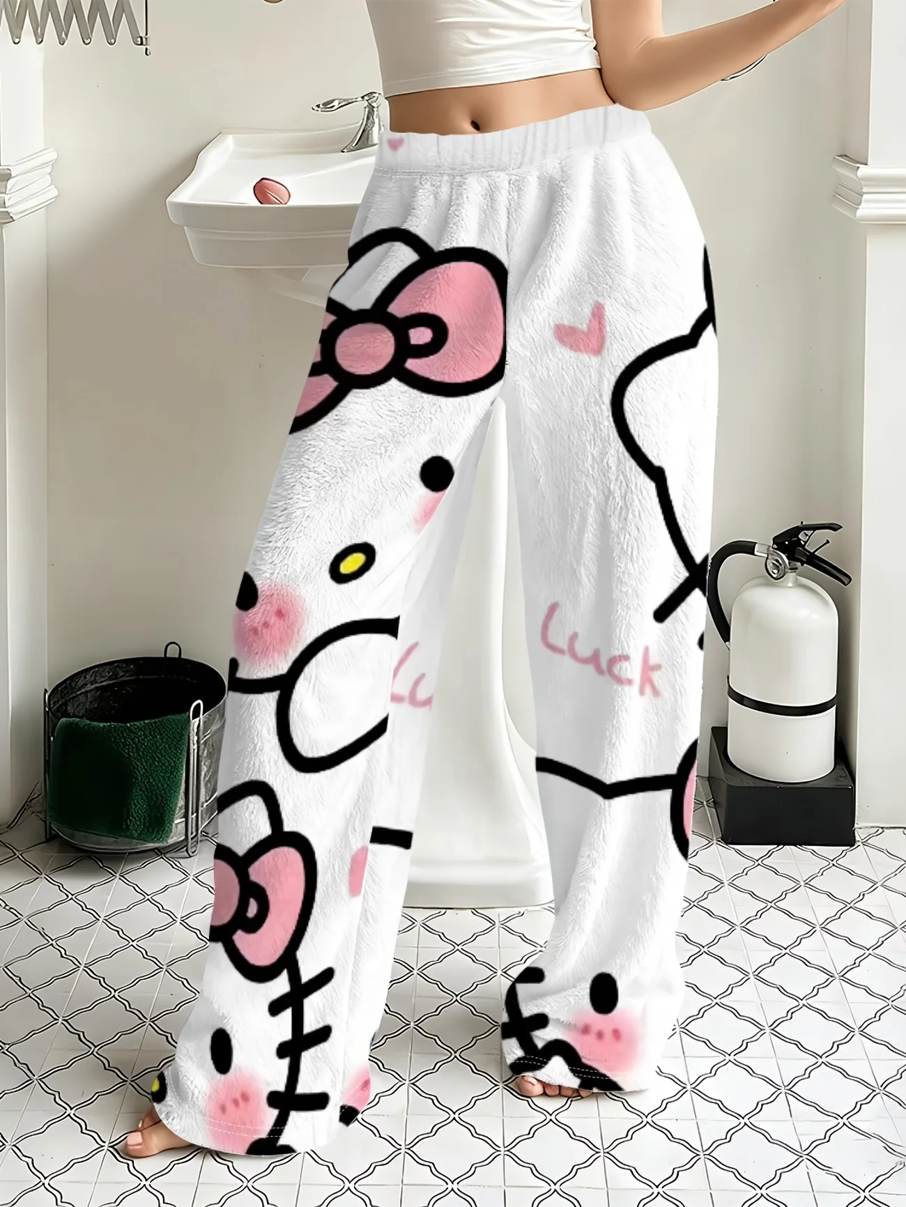 26-27 Autumn New Arrivals Flannel Sleeping Pants for Cute Women Hello Kitty Loose Student Casual Home Pants Walking Pants