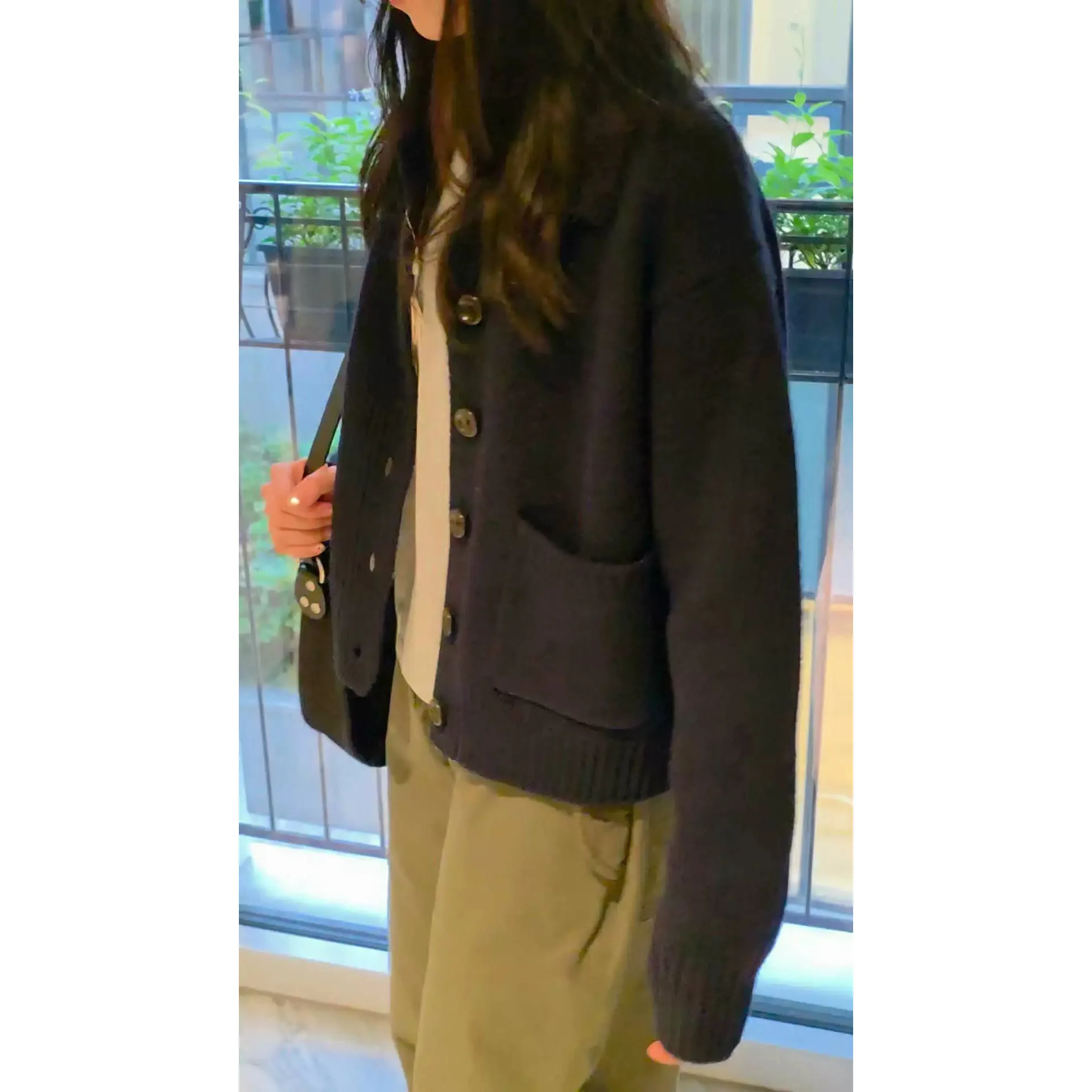  Urbanic30 Knitted Sweater Casual Collared  Pattern Women's Loose Fit Korean Sle Winter New Arrival