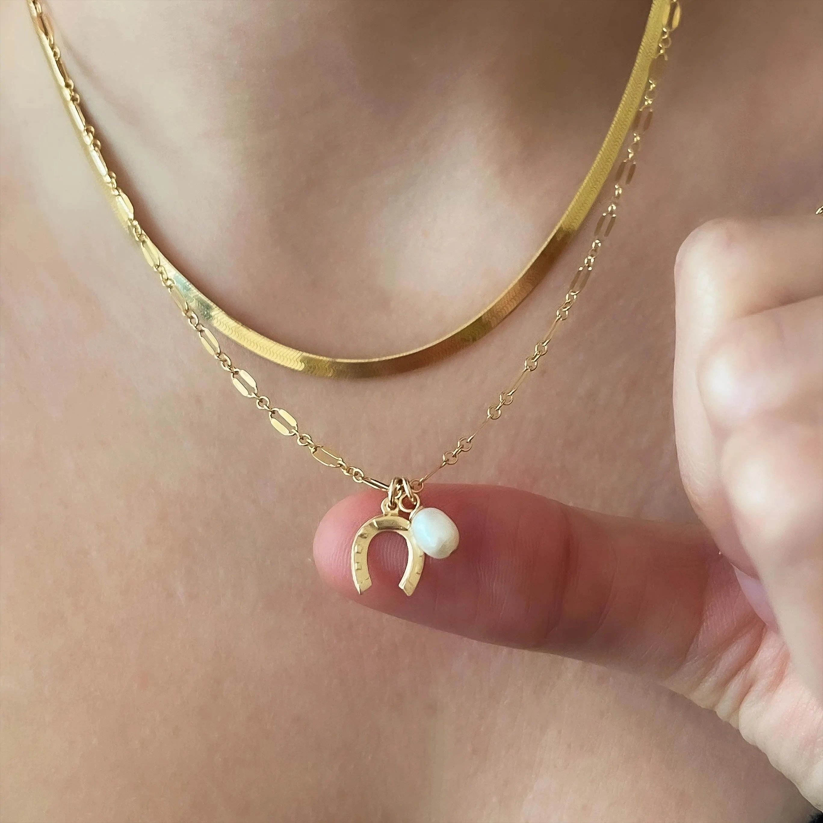 14kgf-gold-horseshoe-necklace-handmade-dainty-necklace-waterproof-tarnish-resistant-jewelry-gift-for-women