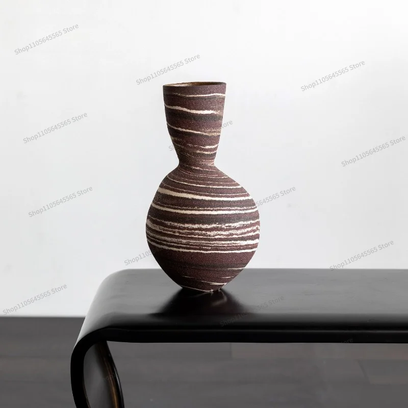 For Retro Design Twisted Ceramic Vase, Living Room Desktop Art Ornament
