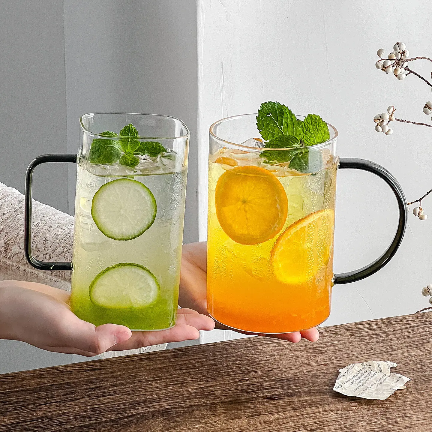 Square Glass with Handle Heat-Resistant High Borosilicate Glasses for Fruit Tea, Juice, Beer Transparent Mugs for Home&Bar
