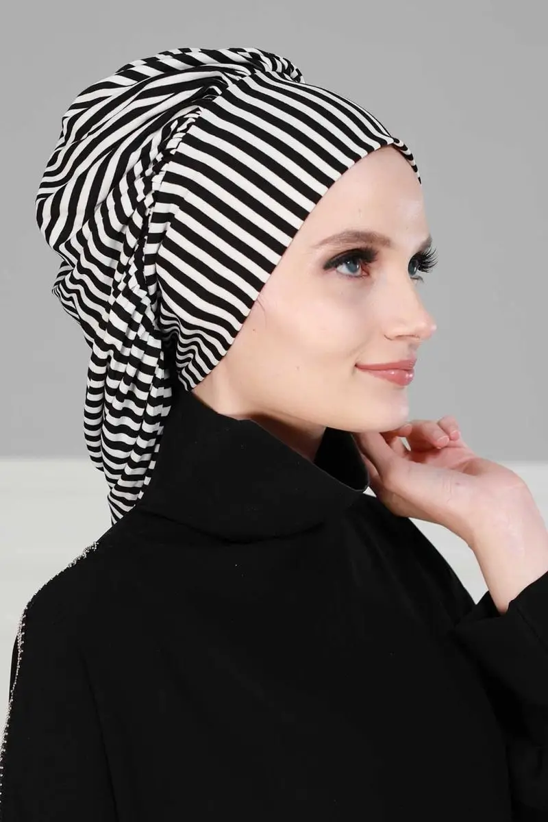 Hueso negro rayado negro