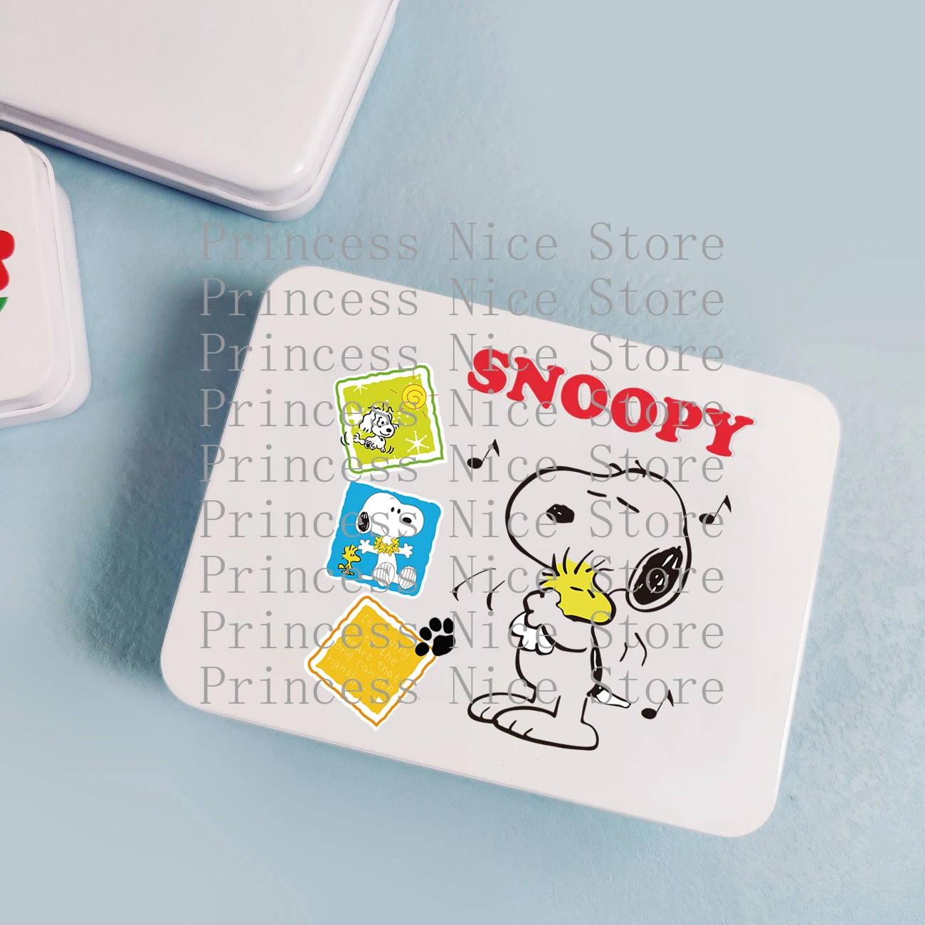 Creatività Snoopy Scatola di immagazzinaggio Caramelle Desktop Card Custodia protettiva antipolvere Modello di cartone animato Gioielli Tornante Decor Organizzare Set