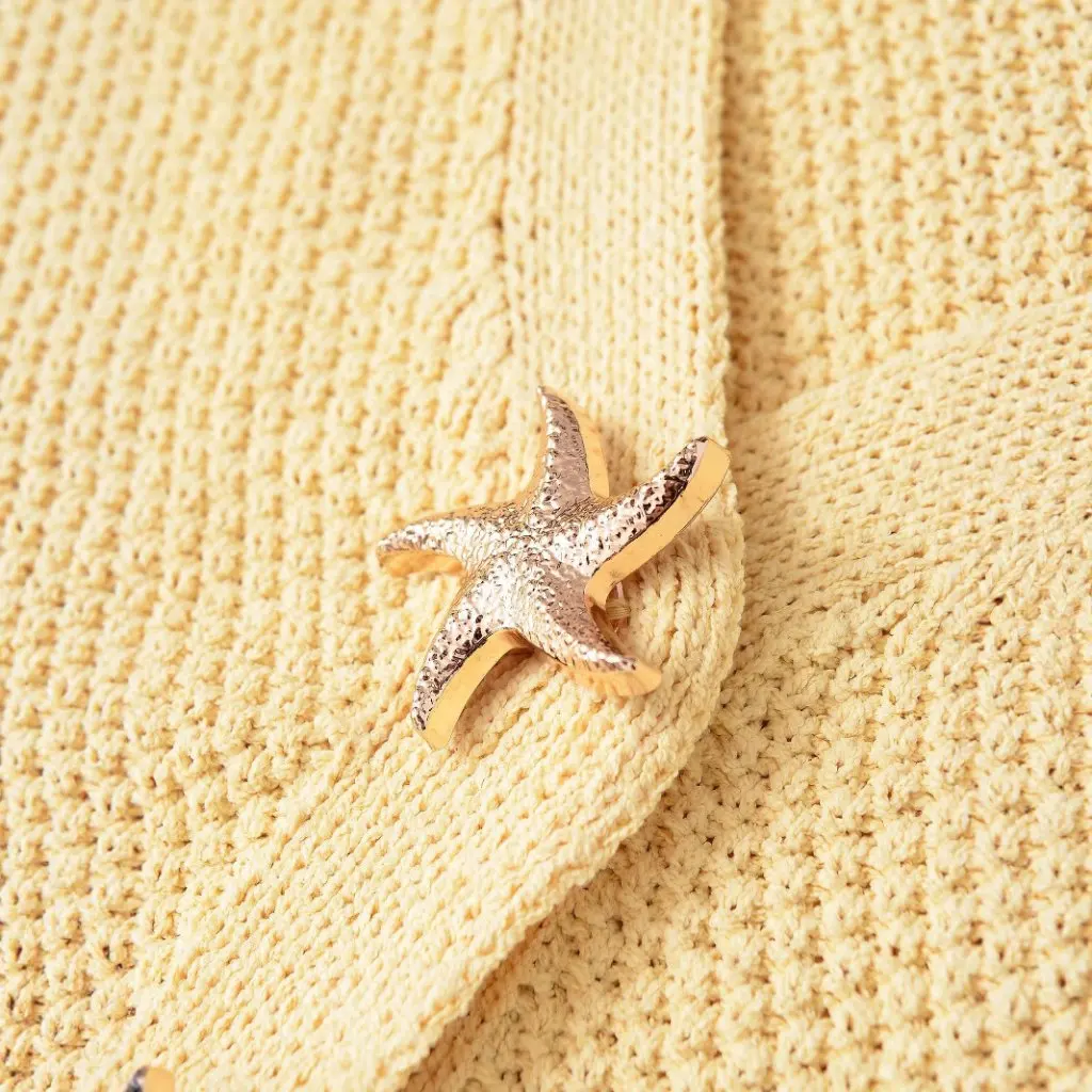 

Spring Loose Knitted Sweater Pure Color Overhead Star Buckle Elegant Personality New Arrival European And American Style
