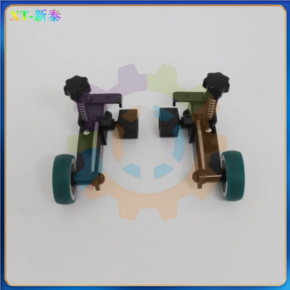 1 Set Roda Penekan Kertas KBA Berkualitas Tinggi untuk Suku Cadang Penting Mesin Cetak KBA105 untuk Pengoperasian yang Lancar