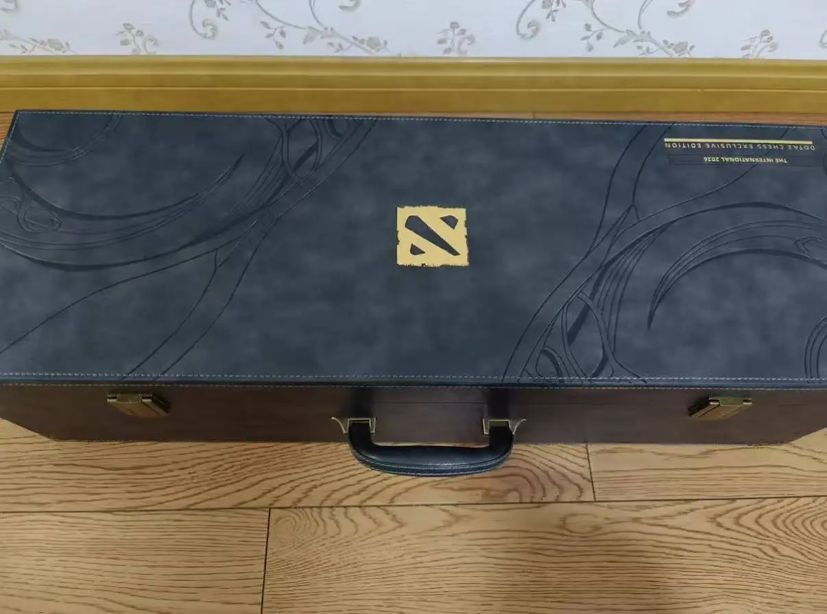 DOTA2 TI15 Chess Set The International Limited Edition with Storage Case Collectible Gift for Dota2 Fans
