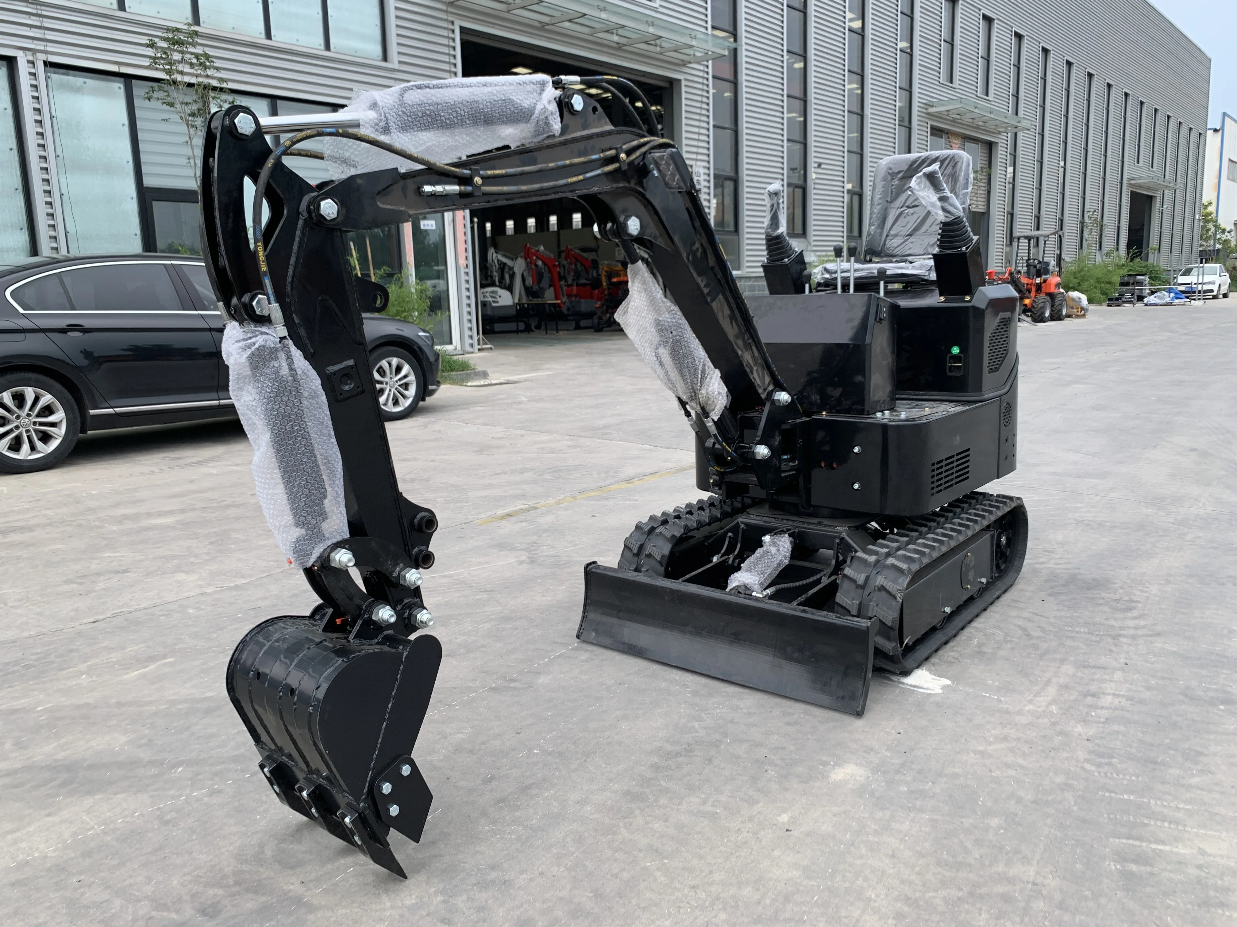 حفارة صغيرة جرار زاحف آلات زراعية حفار صغير 3.5 طن 0.8 طن 1 طن 1.5 طن 2 طن 5 طن 6 طن 9 طن 13 طن 23 طن