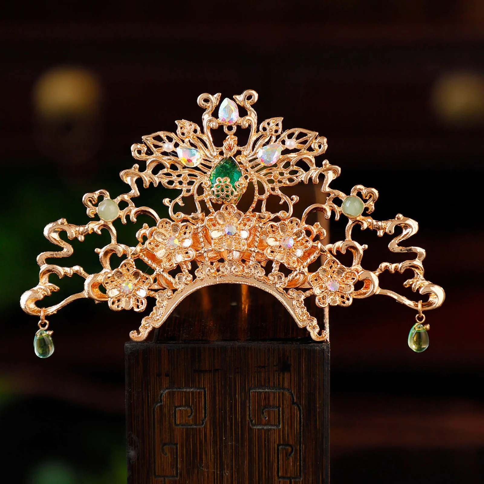 Traditional Chinese Palace Headdress Handmade Alloy Ancient Style Hanfu Hairpin for Women Festival Wedding and Stage Wear view 2