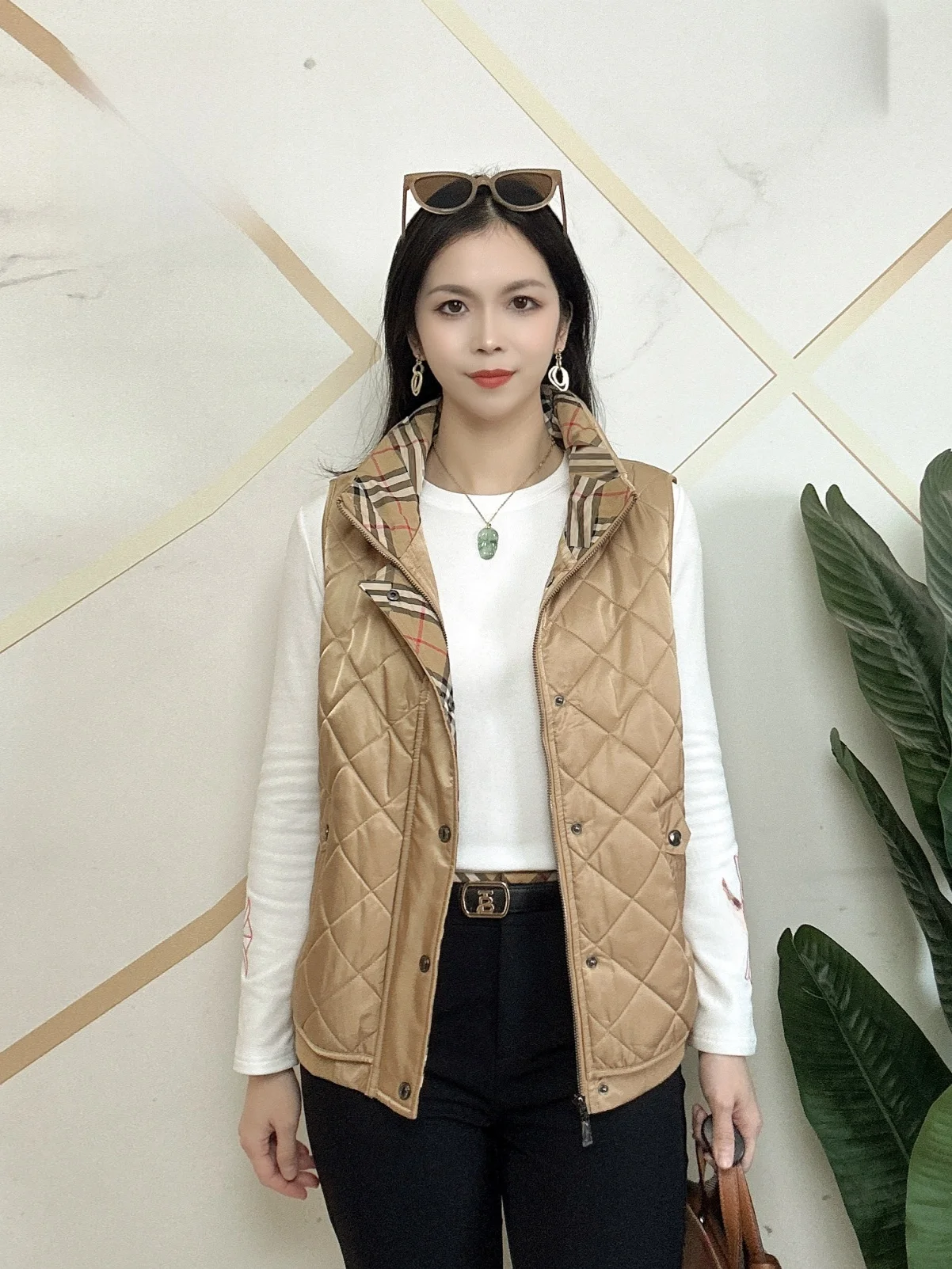 

Autumn Winter New Sle Casual Diamond Pattern Women's Vest Svel Stand Collar Cotton Jaet Outerwear Versatile Faion