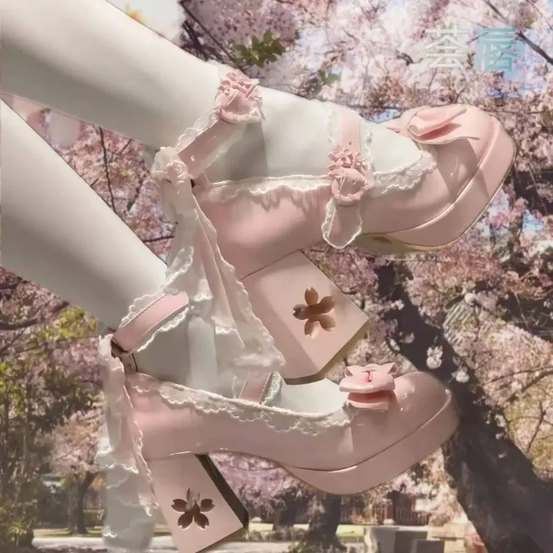 2025 Belle ragazze Lolita farfalla nodo tacchi alti scarpe con plateau, giovani donne studentesse carino sakura abito da sposa Mary Janes