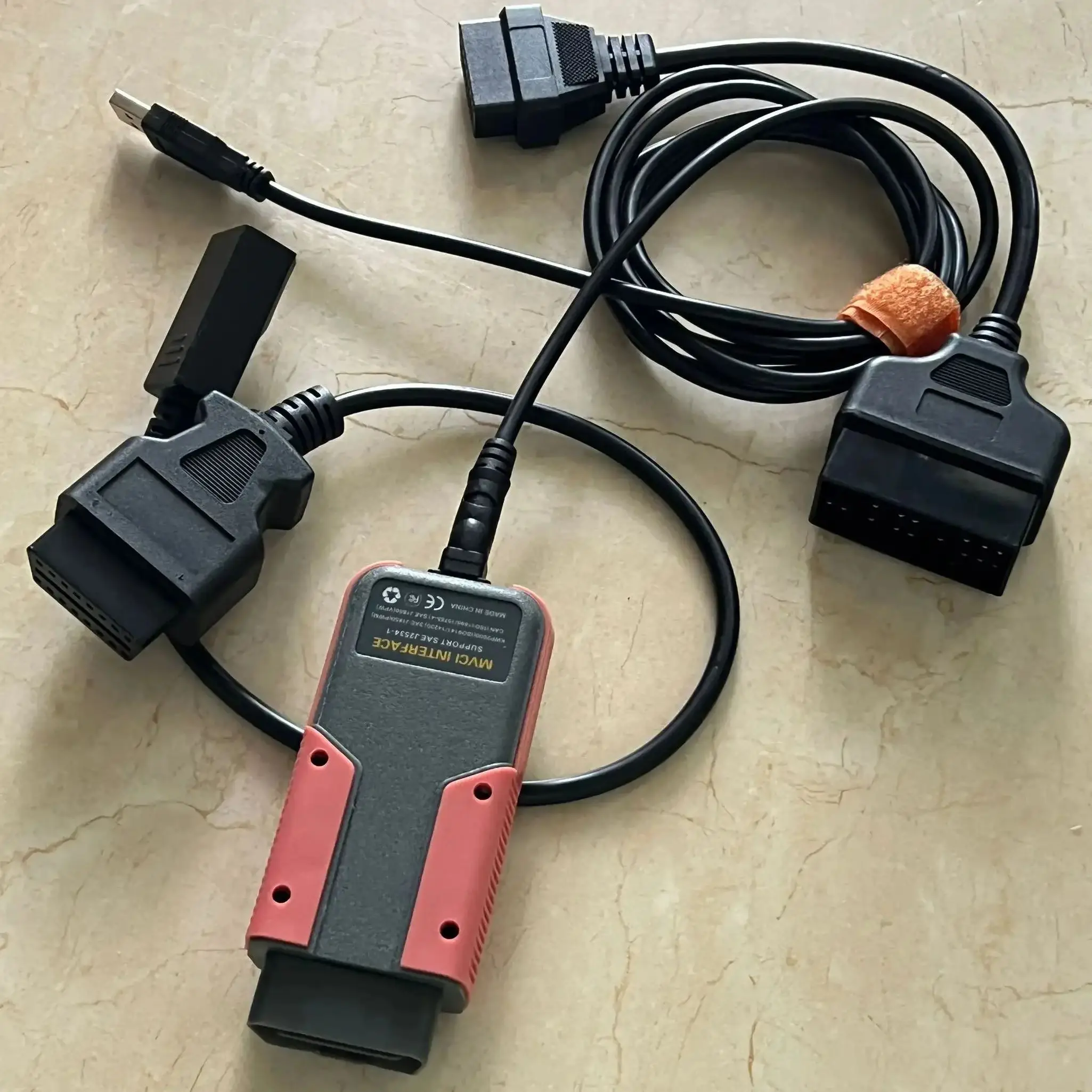 

Сканер MVCI 3в1 новейшая версия V10.00.028 ДЛЯ Toyota Tis для Honda Hds для volvo DIASNOSE Интерфейс M-vci