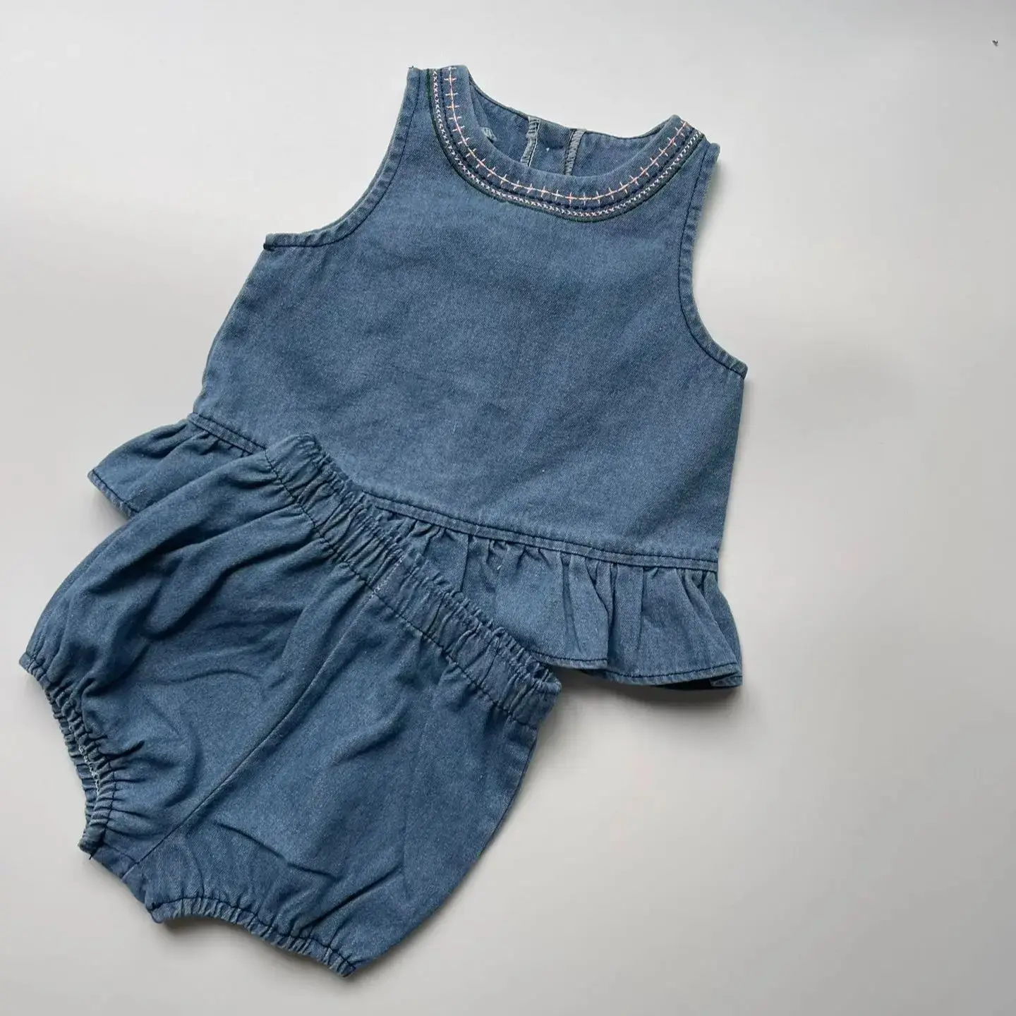 Summer Girl baby Clothes Embroidered Soft baby Denim Vest Shorts Cute Beauty Children's Sleeveless Shorts + Shorts Two-Piece Set
