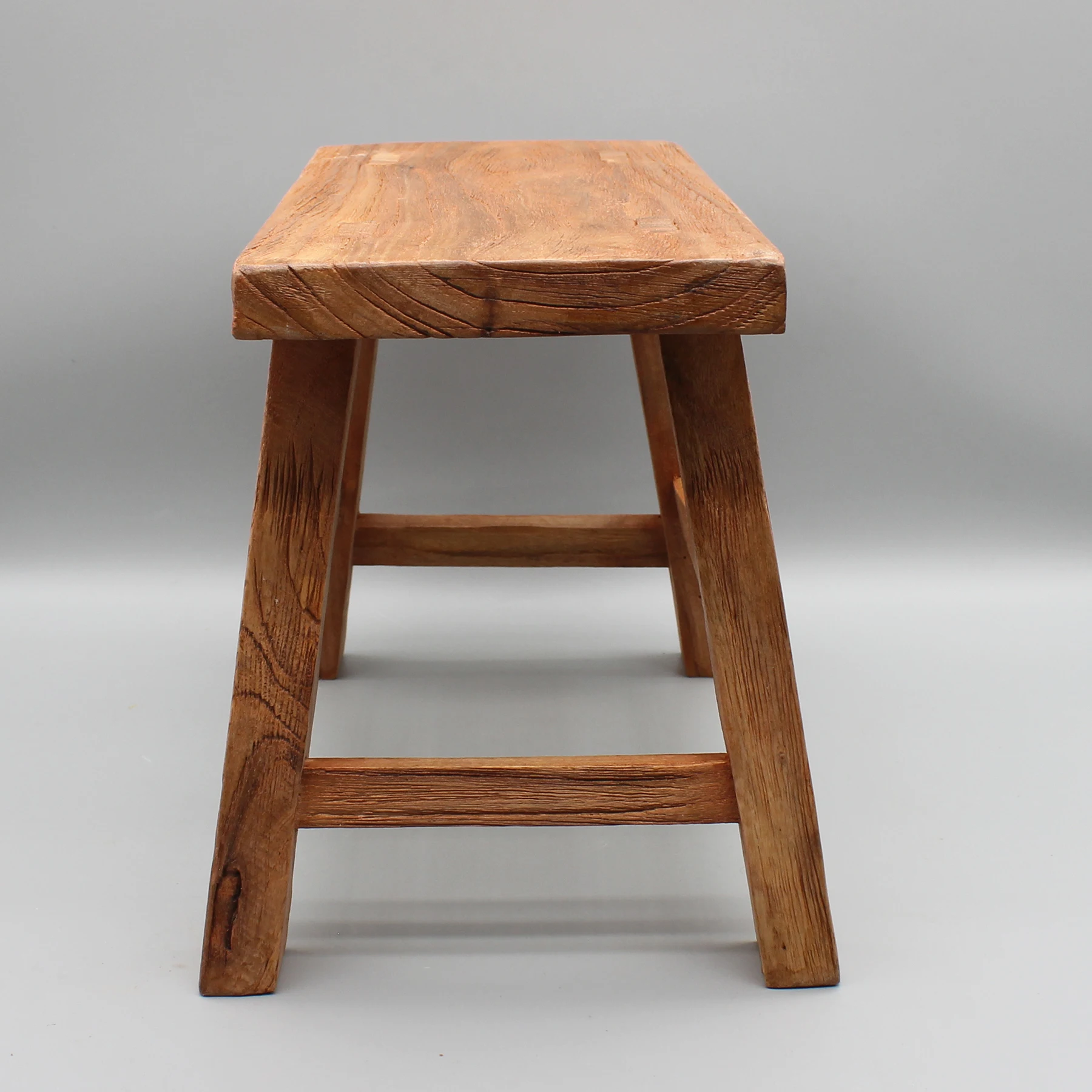 Newly Made Solid Wooden Stool, Elm Hardwood, Rustic Finishing, Kids Chair, Mortise and Tenon Jointed