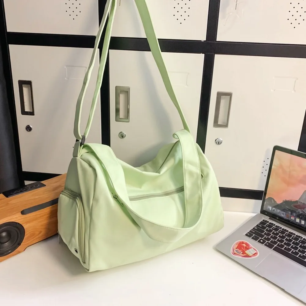 

Portable Large Capacity Travel Duffle Bag Handheld Business Trip Travel Luggage Bag Waterproof Sports Messenger Bag Men