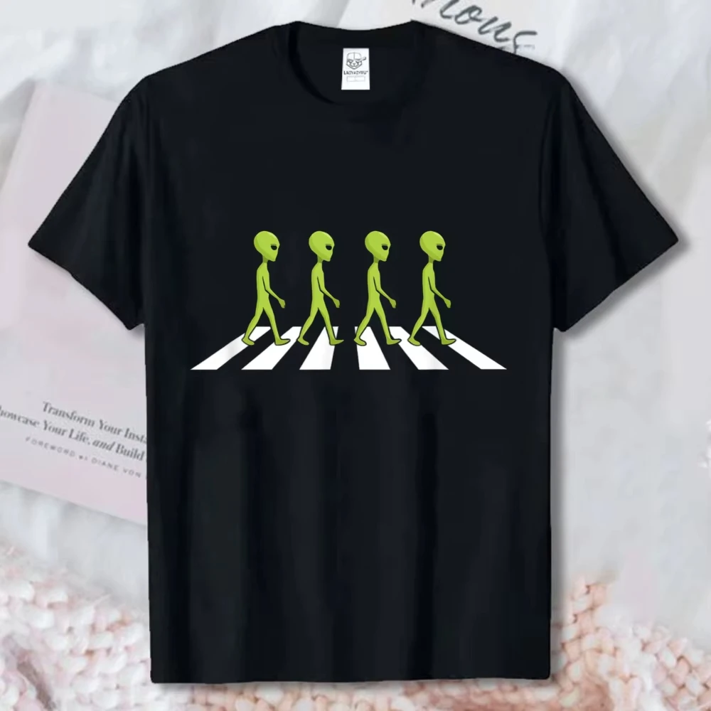 Aliens Crossing and Walking Across Road Graphic Tshirt Funny UFO Lovers Cotton Short Sleeve Tops Fun Gift Summer Unisex T-Shirt
