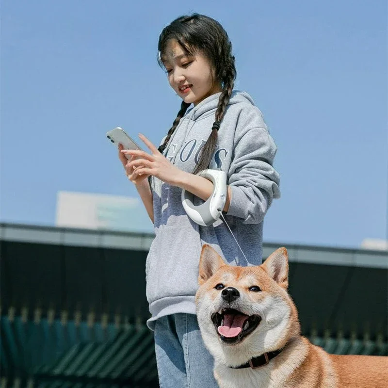 Thumbnail 3 - #8 Retractable Puppy Leads Comparison Guide