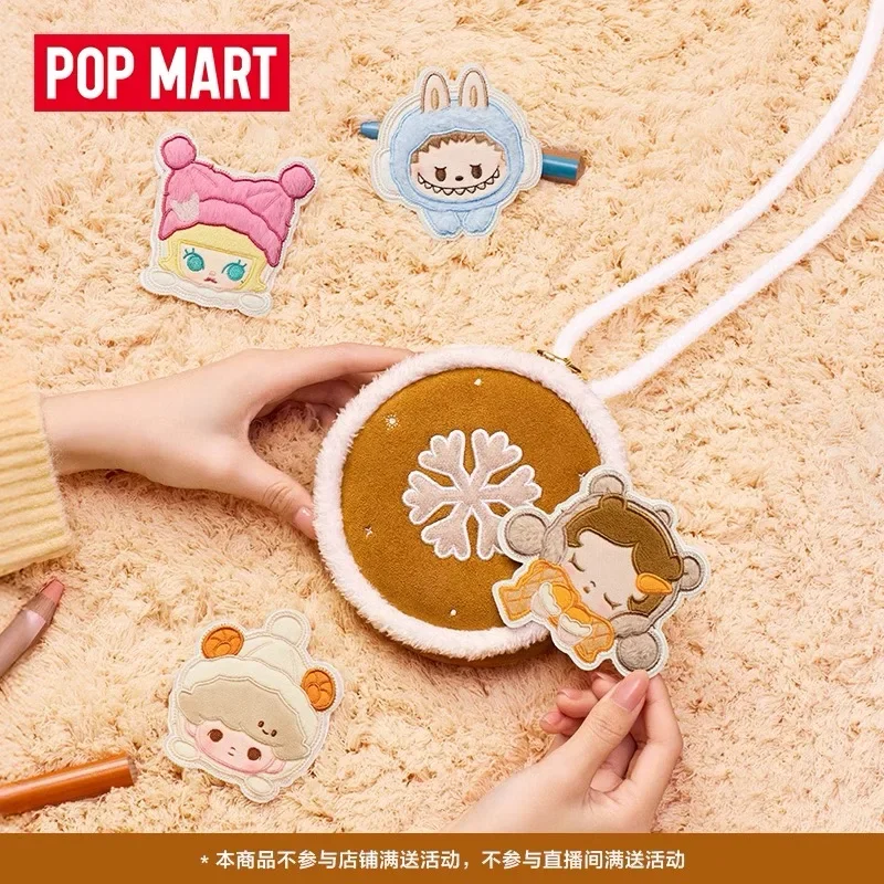 POP MART Serie soffice e accogliente Borsa a tracolla Giocattoli Molly Labubu Skullpanda Dimoo Regali di Natale a sorpresa carini