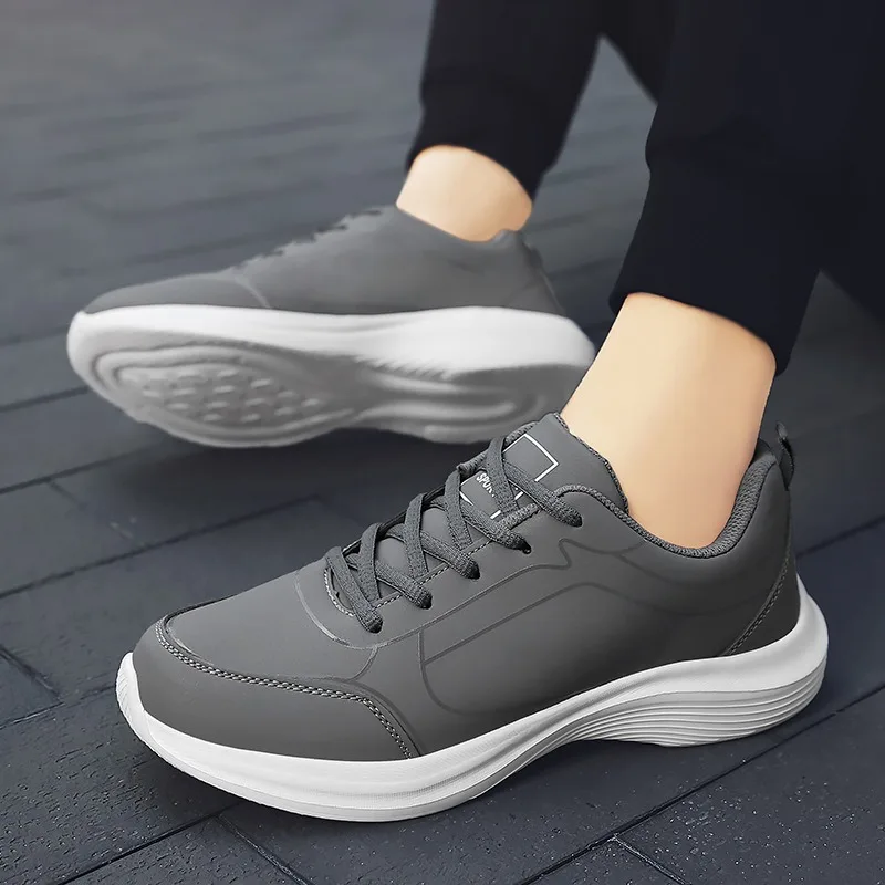 

New Men Running Shoes Winter Warm Male Sneakers Anti-slip Breathable Men's Walking Shoes Lace Up Soft Casual Shoes Lightweight