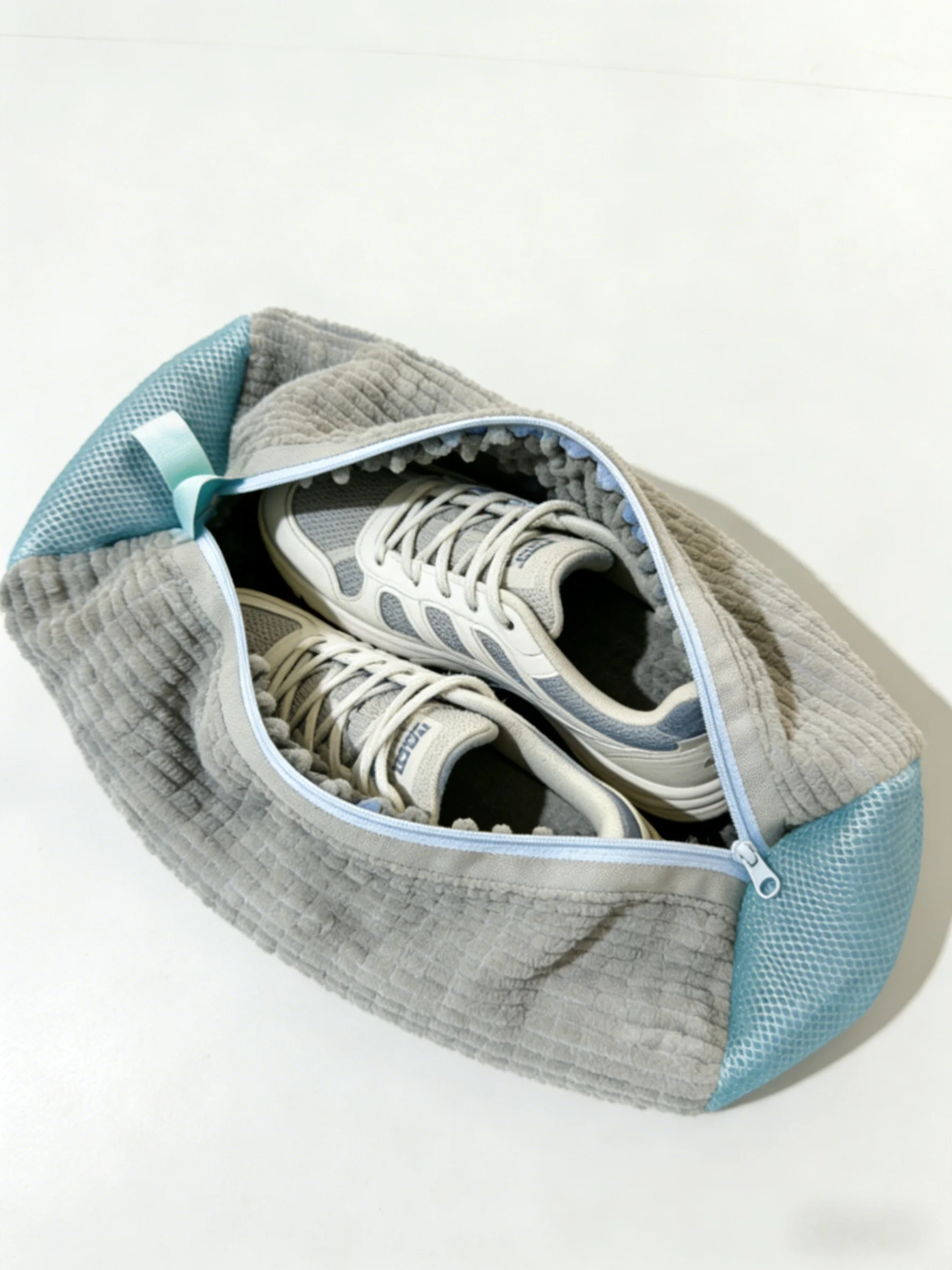 

Machine Washable Shoe Washing & Drying Bag with Soft Fiber - Durable Polyester Laundry Protector for Shoes Adjustable Strap ...