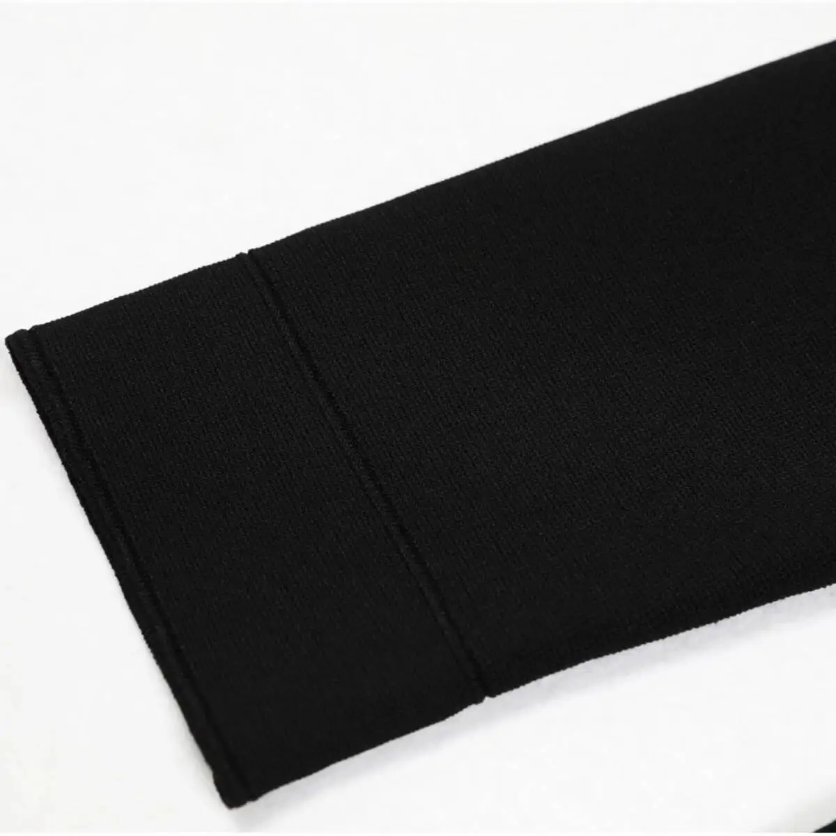 LEOSOXS Czarna Sukienka Damska z Długim Rękawem Złote Guziki Wąska Krótka Spódniczka Luksusowa Sukienka Ołówkowa Dzianinowa Odzież na Jesienne Przyjęcia 2025