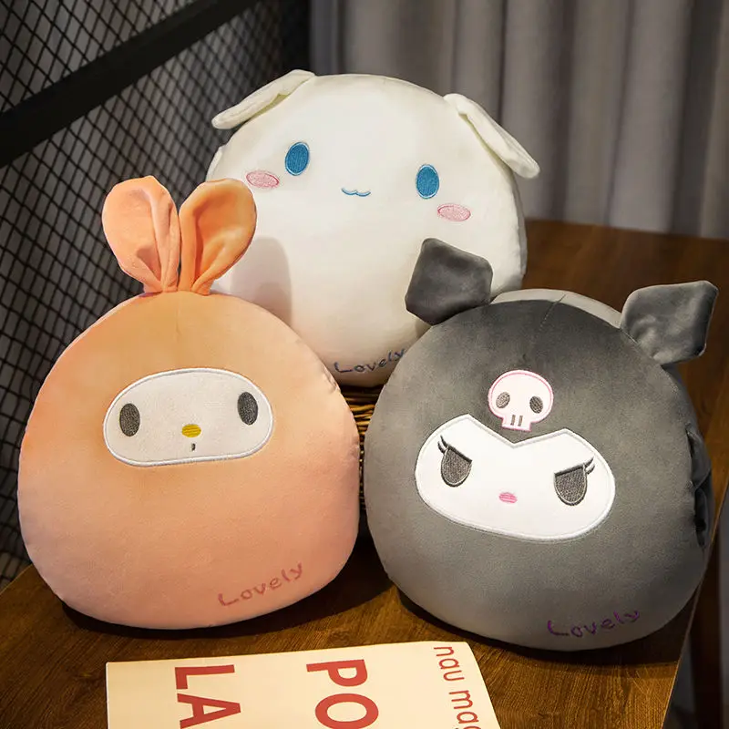 

Kuromi winter hand warmer pillow girl cute hand-covering cartoon doll Hello Kitty winter office hand warmer artifact Cinnamoroll