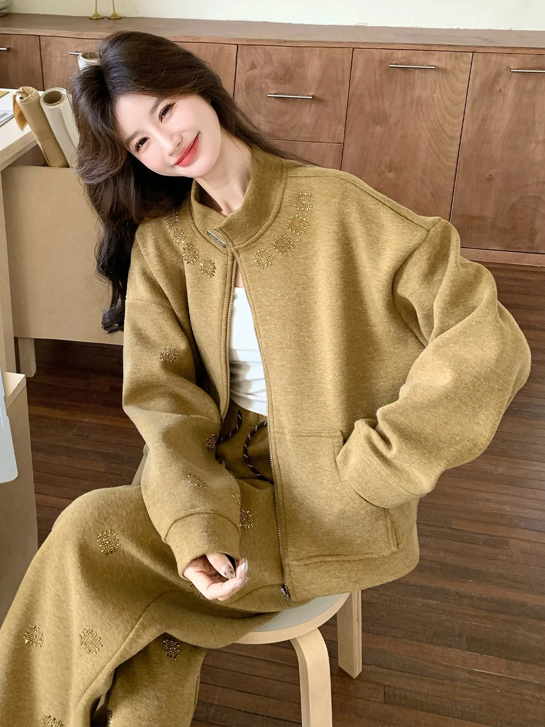 

Chic Olive een Heavy Rhinestone Hoodie And Cardigan Set Women's Faion Spring Autumn Wide Leg Pants Two Piece Suit