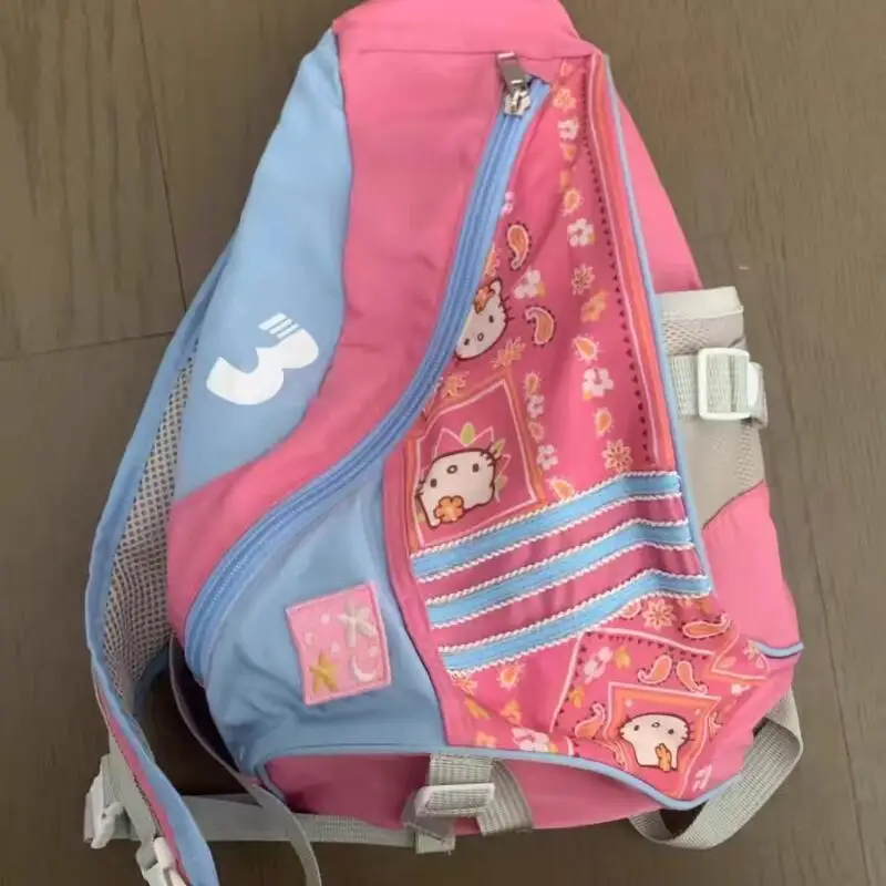 Рисунок 5 - Дорожная сумка Sanrio Hello Kitty