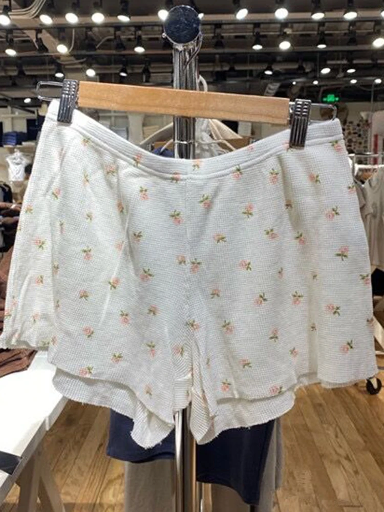 Floral Print Waffle Shorts Women Cute Raw Hem High Waist Summer Straight Sporty Shorts Vintage Sweet Beige Homewear Clothes