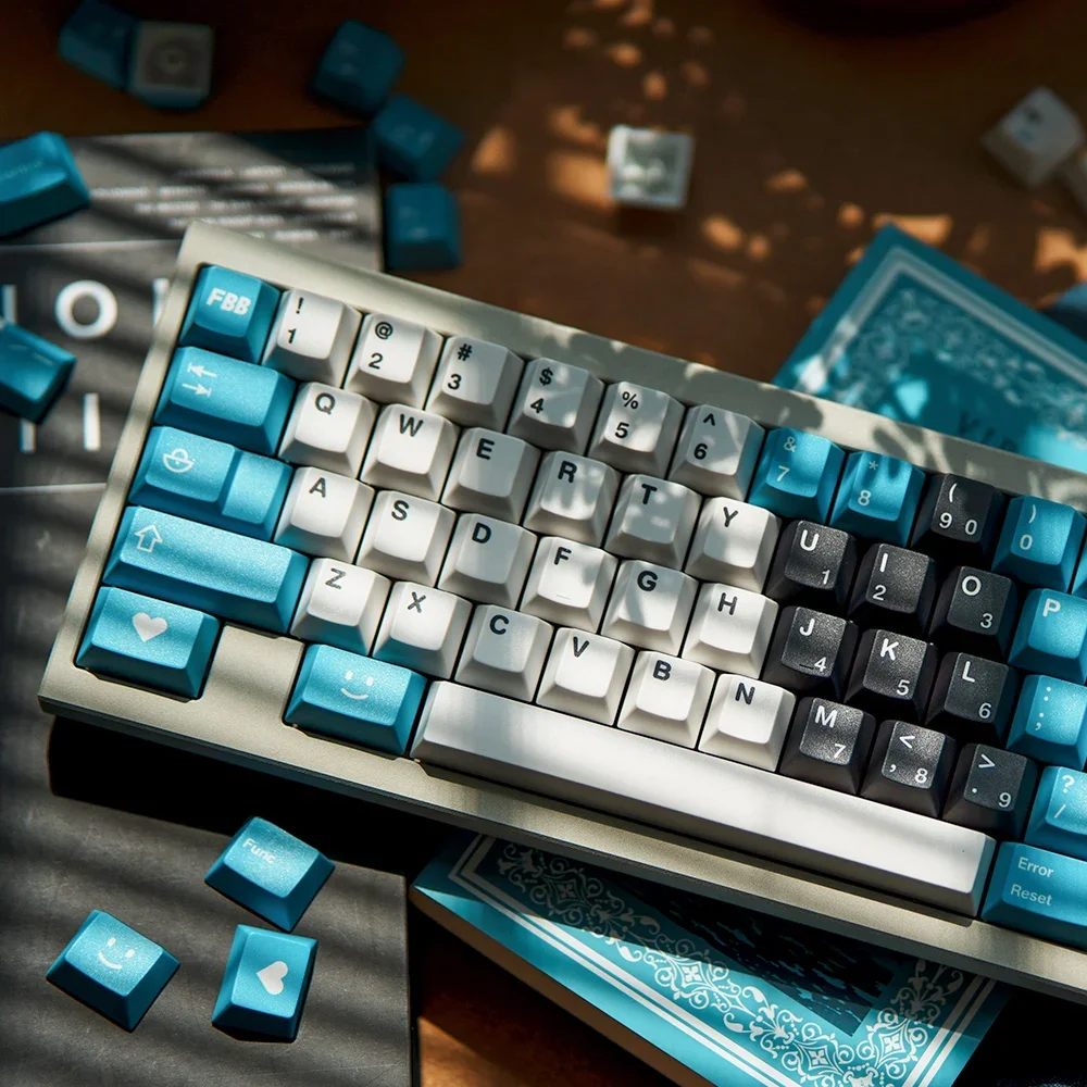 

Original keycap Retro 8010 retro PBT sublimation custom mechanical keyboard blue and white night magic magnetic axis