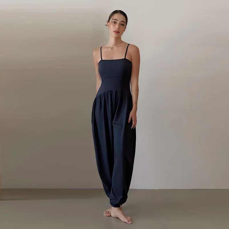 2025 Tute slim da yoga larghe monopezzo senza maniche con spalle scoperte Abbigliamento sportivo per donna Pantaloni con fondo pagliaccetto Body