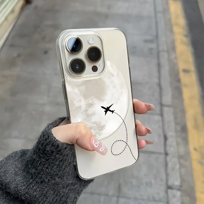 

Aesthetic Moon Plane Phone Case For Samsung Galaxy S25 S24 S22 S23 Ultra Plus Shockproof Cover S22+ S23+ S24+ S25+ Shell Fundas
