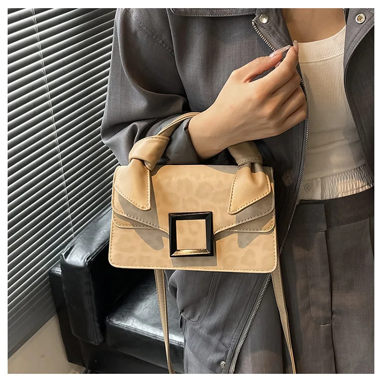 

Роскошная маленькая квадратная сумка с леопардовым принтом — шикарная женская сумка через плечо в стиле ретро, универсальная и модная