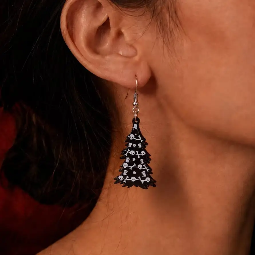 Gothic Skull Christmas Tree Dangle Earrings for Women Black Skeleton Drop Earrings Halloween Xmas Party Jewelry Gift for Her