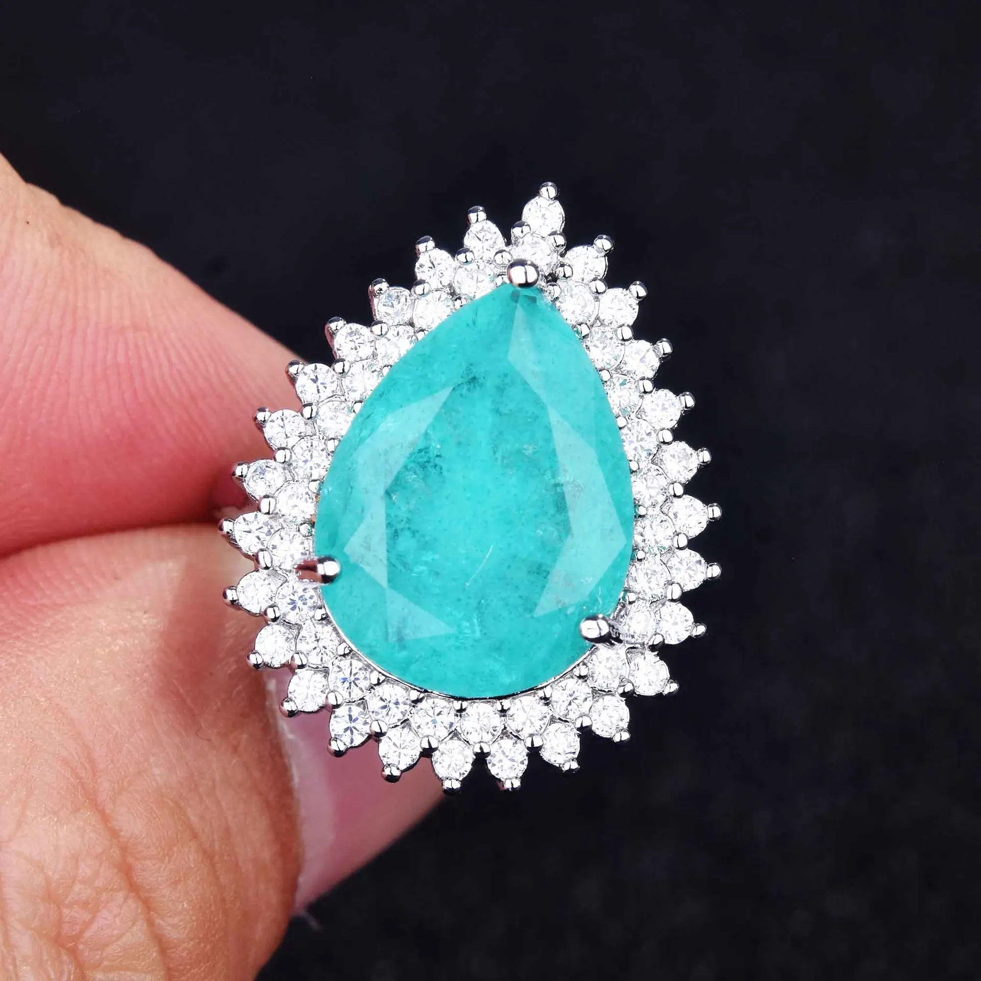 NEW Trend Oval Flower Paraiba Sapphire Full Diamond Couple Ring For Women Geometric Zirconia Silver Plated Engagement Jewelry