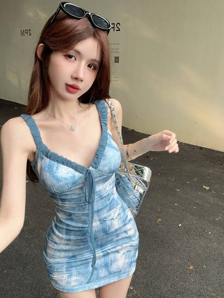 

Sexy Deep V-Neck Dyed Belted Wrap Waist Halter Dress Women's Spring Summer New Style Spicy Girl Short Skirt Strapless Dress