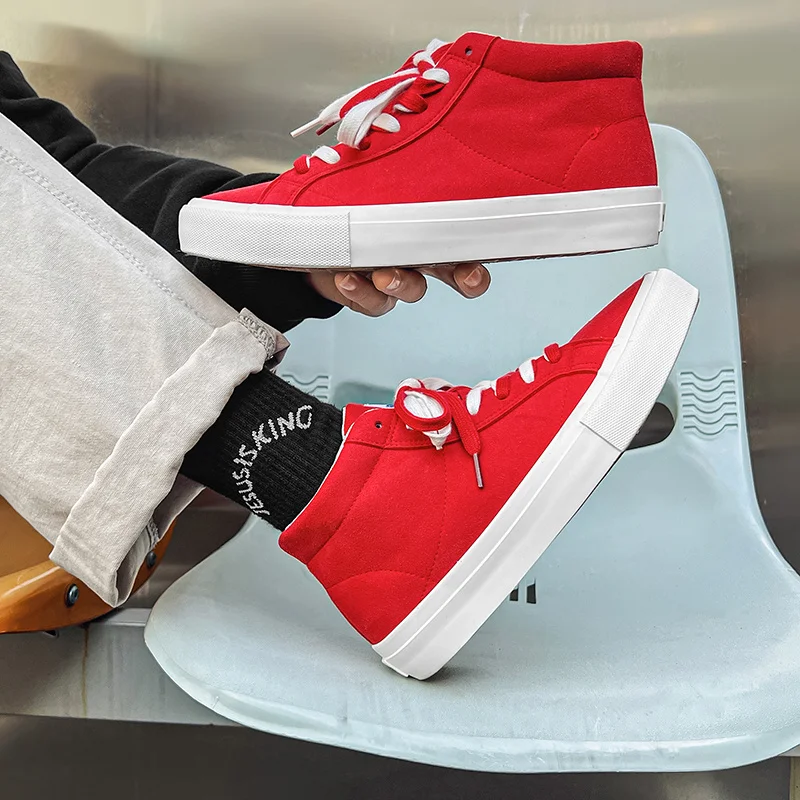 

Breathable Suede Leather High-top Sneakers Men Classic Red Skateboarding Shoes for Men Women Lace-up Casual Sports Sneakers Men