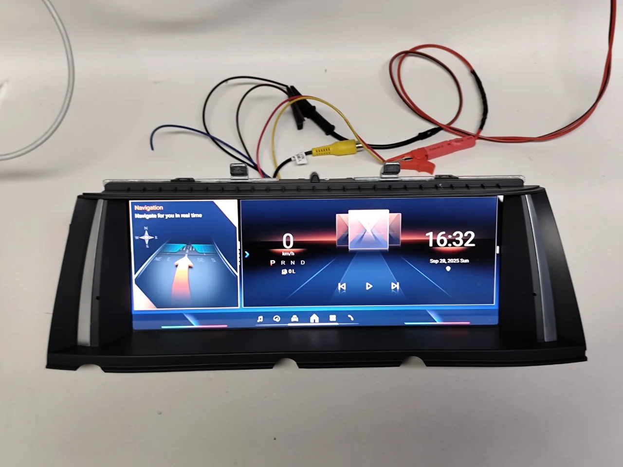 10.25 OEM Qualcomm680 Carplay Android 14 For BMW 7 Series F01 F02 F03 Car Multimedia Player GPS Navigation Car Radio Head Unit