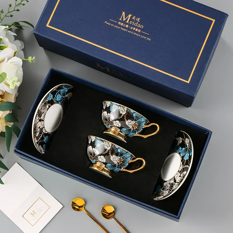 

Цветочная мореская кофейная чашка, костяная фарфоровая пара, высококачественная послеобеденная керамическая высококачественная элегантная кофейная кружка в стиле ретро с ложкой