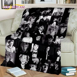 Movie TV Evan Peters HD Cute Actor Blanket,Soft Throw Blanket for Home Bedroom Bed Sofa Picnic Travel Office Cover Blanket Kids