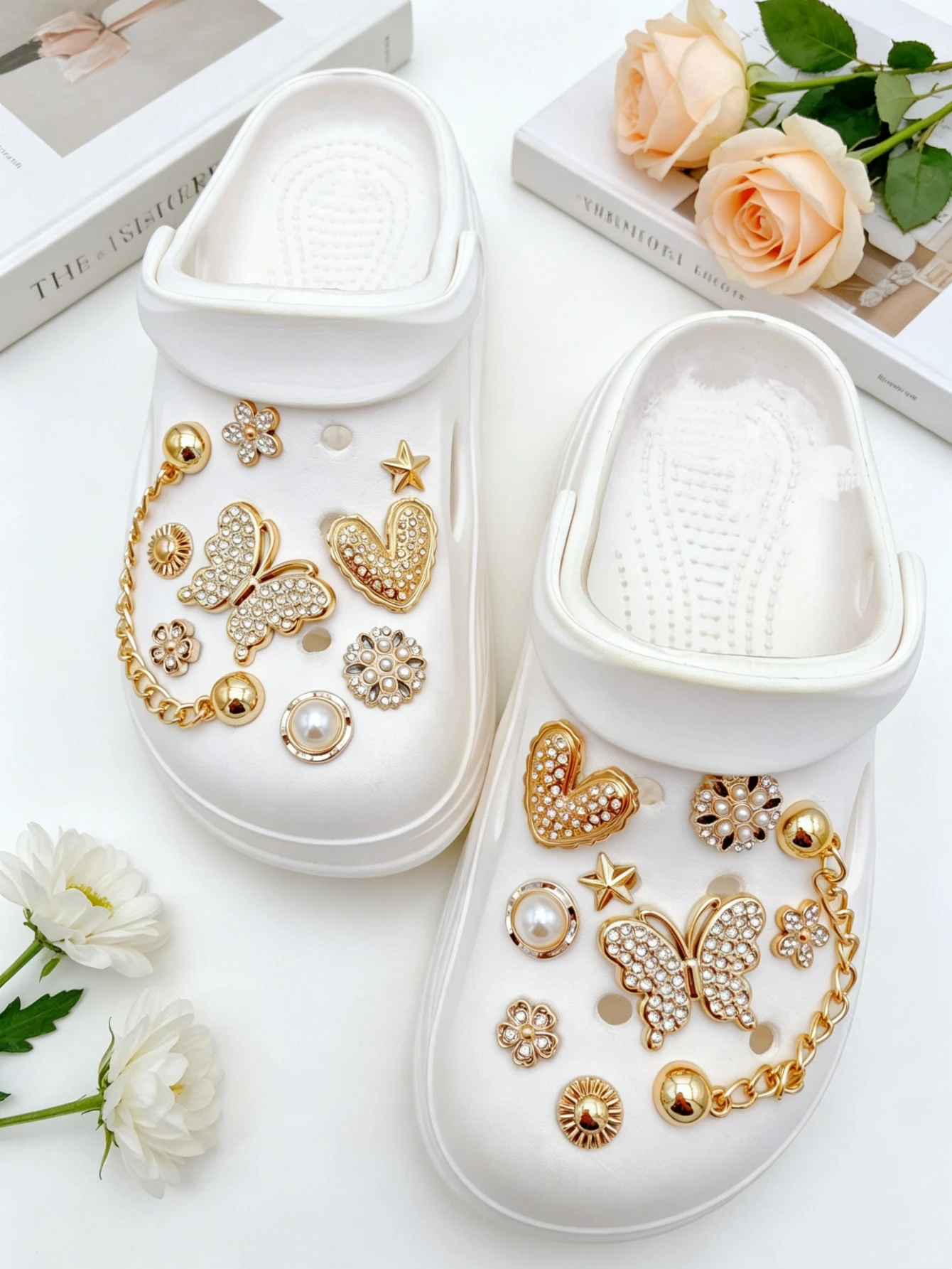 

18pcs ABS Rhinestone Butterfly Heart Chain Pearl DIY Shoe Charms. Detachable Clog Sandal Clips. Seasonal Outdoor Decor. Great Ho