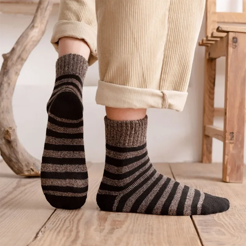 1/5Pairs Thicken Terry Socks for Women Men Winter Quality Wool Keep Warm Antifreeze Cashmere Socks Fashion Mid-tube Stockings