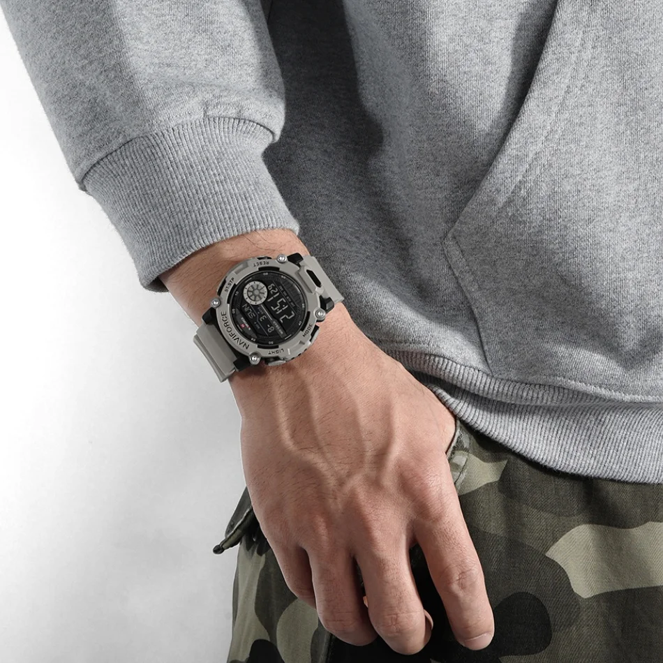 New NAVIFORCE Men's 5ATM Waterproof Sport Casual Watch LCD Display TPU Strap Shockproof Luminous Round Case Watches - view 2
