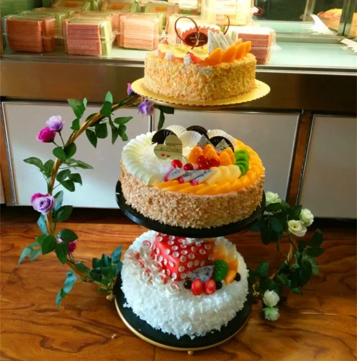 Creative wrought iron cake rack, wedding three-layer cake rack, flower rack, birthday multi-layer dessert rack