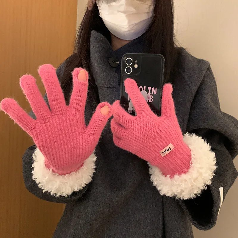 Plush edge glove for women in winter new Korean version knitted warm cycling gloves with five fingers separated and touch screen