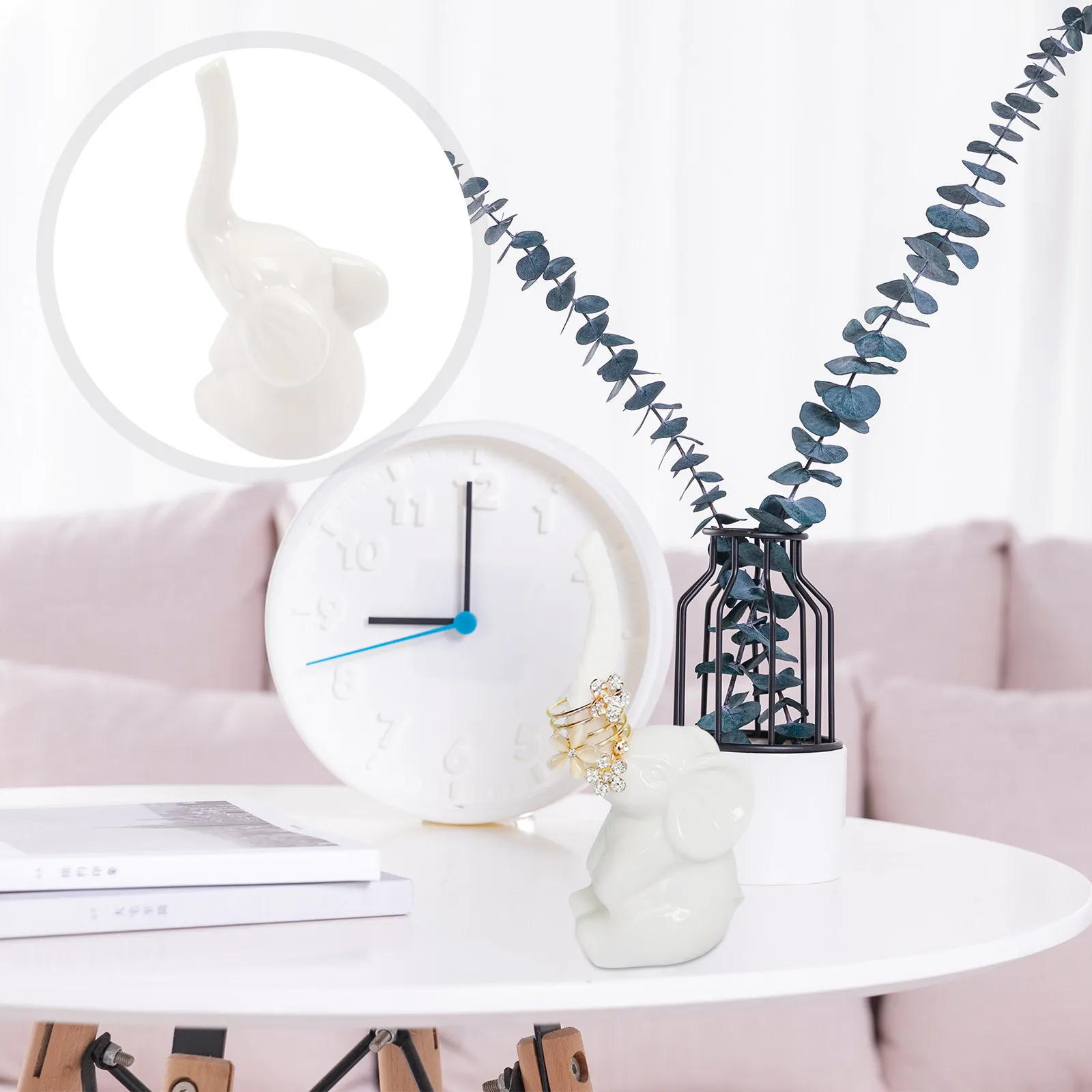 

2Pcs Elegant Ceramic Elephant Ring Holder Round Luster Jewelry Display Stand for Engagement Rings Bedroom Living Room Decor