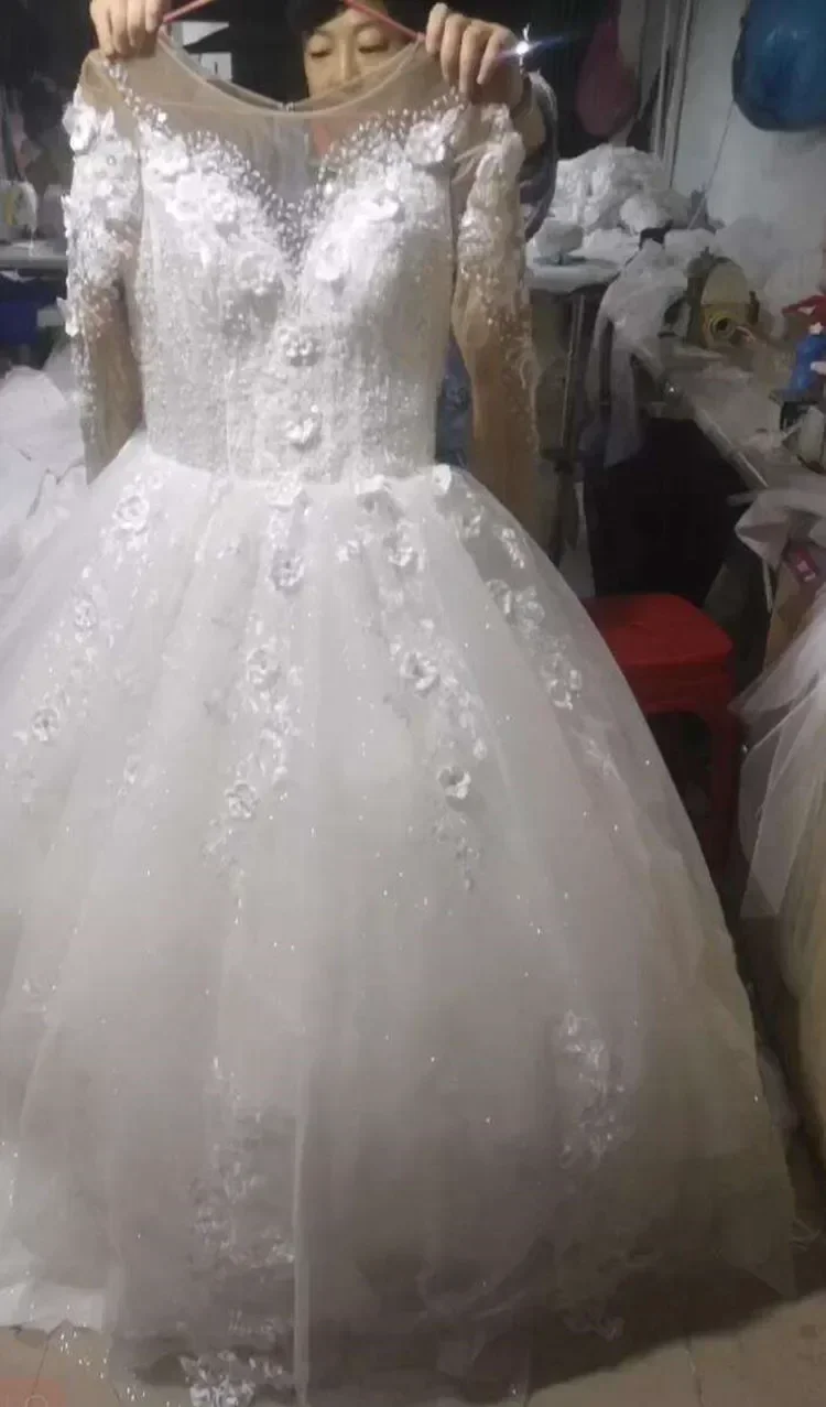 Customized  Heavy Appliques Beads Ballgown Wedding Dress Vestido Noiva Casamento Long Sleeves Puffy Modest Bridal Gowns