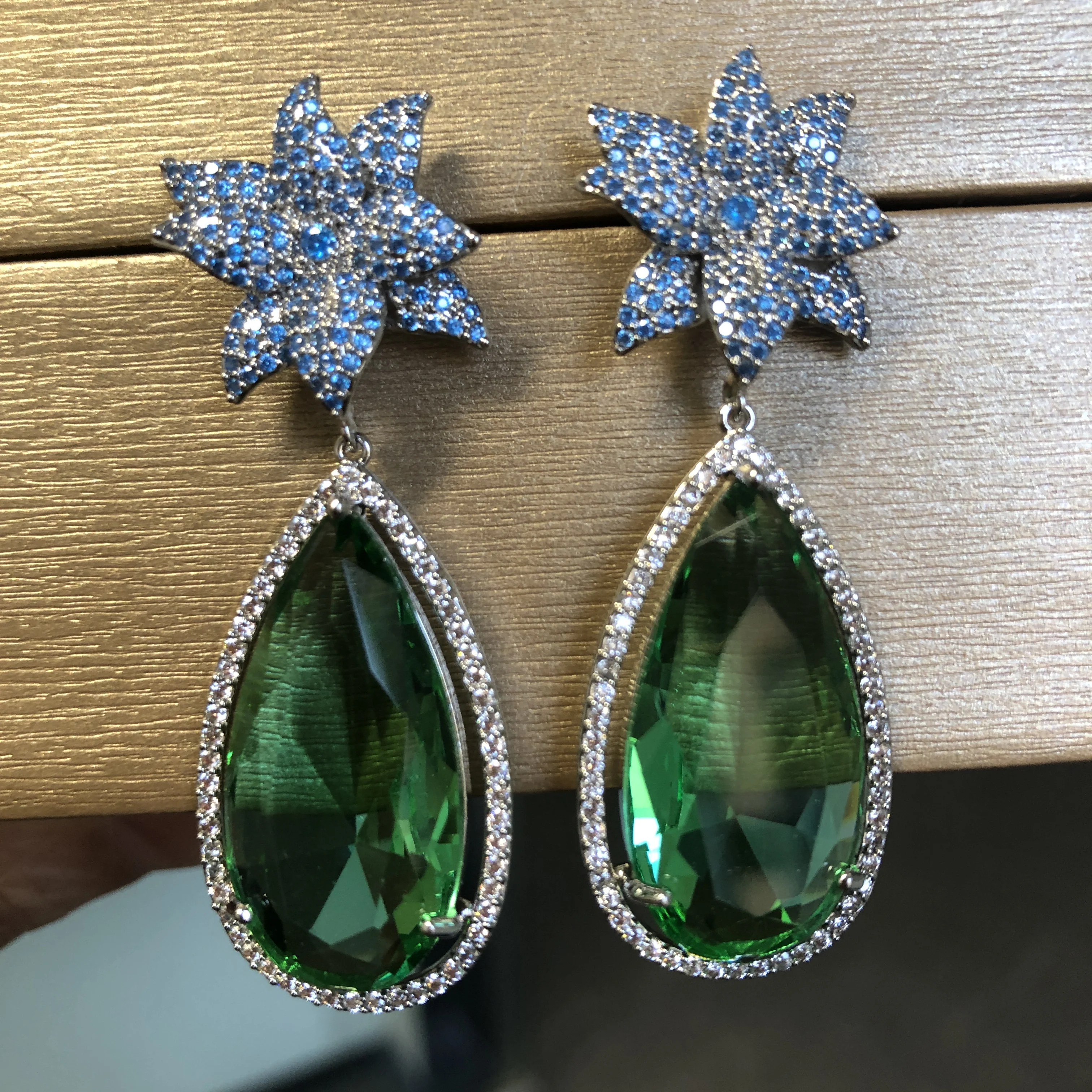 Bilincolor Blue Flower and Green Earring for Women